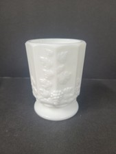 Westmoreland Milk Glass Sugar Bowl ?  Panel & Grape pattern VGC picture