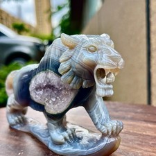 428G High level natural amethyst cave hand carved spiritual tiger picture
