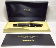 Pelikan Souveran R600 Roller Ball Black Gold Trim New In Box Product picture