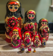Authentic 10-Piece Handmade Russian Matryoshka Nesting Doll Set picture