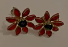 vintage estate red enameled flower screw back earrings picture