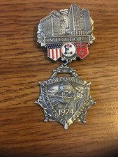 1924 Cleveland Ohio Fourth Triennial Convention  -Visitor Pin Badge picture
