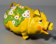 ✨Vintage 1976 MCM Universal Statuary CORP Yellow Pig  White Floral Piggy Bank✨ picture