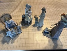 4 lladro collectable statues excellent condition picture