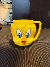 Vtg 1992 Warner Brothers Tweety Bird Looney Tunes 3D Cup Mug Character Head picture