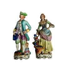 Vintage Hand Painted Ceramic Figurine Victorian 8