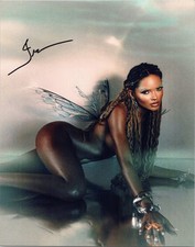 Juliana Nalu Fashion Model Brazilian Autographed Signed 8x10 Photo COA 10 picture
