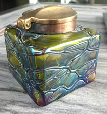 Bohemian Loetz Kralik Threaded Veined Iridescent Glass Square Inkwell Brass Top picture