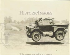 1943 Press Photo Lynx armored scout car 
