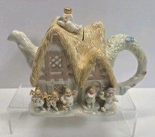 2004 Disney Lenox Classics Ceramic Snow White Seven Dwarfs Cottage Tea Pot  VTG picture