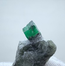 4.05-Gram Natural Beautiful Emerald Specimen Which Is From Pakistan 🇵🇰 (Swat) picture