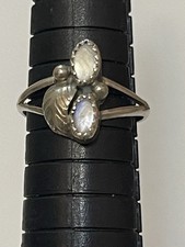 VTG NATIVE AMERICAN STERLING MOTHER OF PEARL RING SZ 6.25 picture