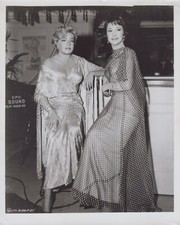 Hollywood Beauty VIVIEN LEIGH + SIMONE SIMON 1960s STUNNING PORTRAIT Photo 797 picture