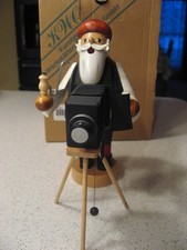KWO Erzgebirge Holzkunst Rauchermann Wood Smoker Photographer Made in Germany picture