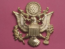 American Eagle Military Gold Toned Metal Army badge Pin HLP E PLURIBUS UNUM picture