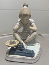 Vtg Lladro Girl With Kitten figurine How You’ve Grown Lladro 5474 broken repair picture