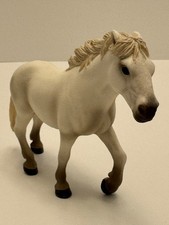 Schleich 82902 WHITE  Camargue Mare Exclusive 2014 MINT CONDITION picture