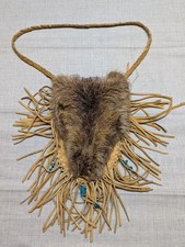 vintaeg NATIVE AMERICAN INDIAN handcrafted bag DEERSKIN trading post FUR leather picture