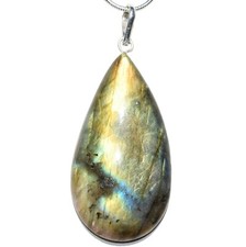 CHARGED AAA Labradorite Teardrop Pendant + 20