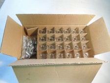 Adcraft Mint Glass & Stainless Steel Salt/Pepper Shakers 1