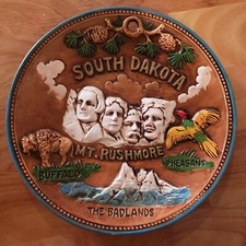 VTG MT. RUSHMORE PLATE SOUTH DAKOTA, Ceramic SOUVENIR WALL PLAQUE/DISH, JAPAN 8