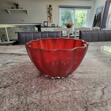 Teleflora Ruby Red Scalloped Art Glass Bowl 7