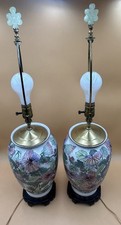 Two Vintage Wescal Chinoiserie Table Lamps Porcelain Floral Jade Style Finial. picture