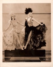 HOLLYWOOD LILIAN BOND + EDWINA BOOTH CHEESECAKE ZIEGFELD GIRLS 1920s PHOTO MA picture