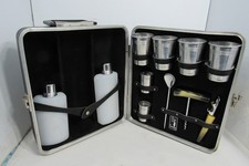 The Portable Pub By Londonaire Ltd 1960's Portable Bar -100% Complete picture