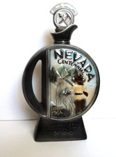 Vintage 1963 Jim Beam Nevada Centennial Decanter Excellent picture