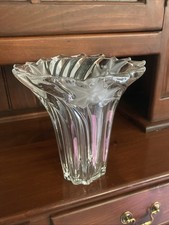 Mikasa Parisian Ivy Crystal Vase Swirl Clear Frosted 8.25
