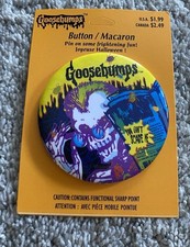Vtg 1995 Goosebumps Halloween Pin Back Button Curly Say Cheese New On Card NM picture