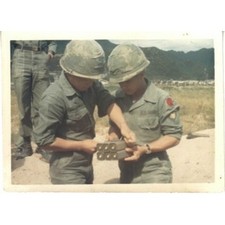 2 Vietnam Era Soldiers Holding M 26 Hand Grenades US Army 4.25