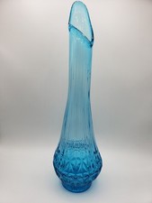 L. E. Smith Swung Vase Peacock Blue 16.5