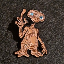 ET Alien Extra Terrestrial film movie pin badge tie metal Enamel go home lapel picture