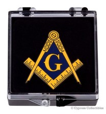 MASONIC LOGO ENAMEL LAPEL PIN FREEMASON SQUARE COMPASS MASON EMBLEM TIE PINBACK picture