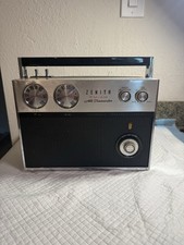 Vintage Zenith Royal 2000-1 Trans-Symphony AM FM Radio Works picture