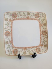 ​Noritake Autumn Whisper 9330 Square Dinner Plate 10.5