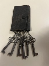 Antique Leather Keychain W/ Six Fabulous Skeleton Keys Authentic Halloween Prop picture