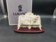 Lladro 1819 Words Of Love Romeo & Juliet Excellent Condition, In Box picture