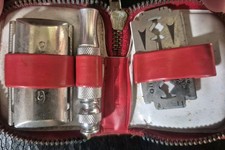 Vtg 1970s GILLETTE Safety Razor Travel Shaving Kit Red Case Platinum Plus  picture