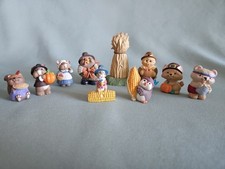 Vintage Hallmark Merry Minatures Lot - 10 Thanksgiving pieces picture