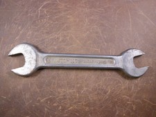 Vtg AUTO KIT No. 200 USA 5/8