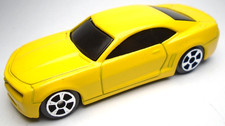 2016 MAISTO 2006 CHEVROLET CHEVY CAMARO CONCEPT YELLOW 1:64 DIECAST 2 7/8