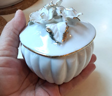HEART shape and ROSES Porcelain Trinket Box Dish 3