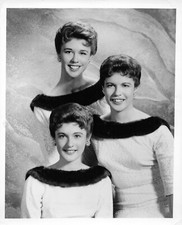 Lane Sisters 1950s Press Photo Musical Trio Group   *P169b picture