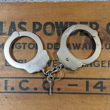 Vintage Peerless Model 700 Handcuffs Springfield Mass USA picture
