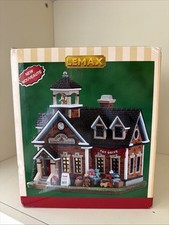 2018 Lemax Oak Hill Elementary School Toy Drive Village Collection NEVER OUT BOX picture