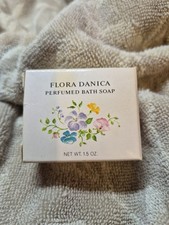 Vintage Flora Danica Perfumed Bath Soap Swank Inc Royal Copenhagen 1.5oz Boxed picture