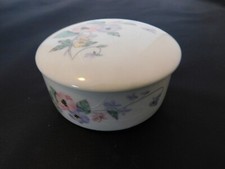 Pretty Small Porcelain Lidded Trinket Box w/ Pansy Flowers by RUSS 1980's #4932 picture